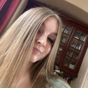 Meet your Posher, Shannon